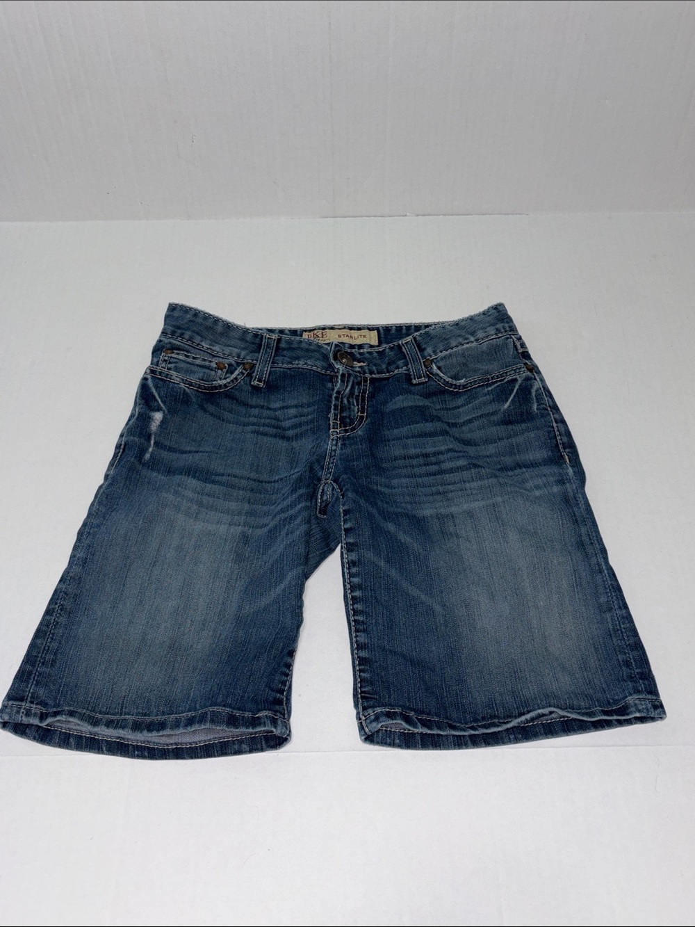 BKE Starlite Distressed Mid Wash Denim Women’s Size 27 Shorts - Blue